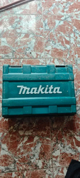 Martillo demoledor Makita
