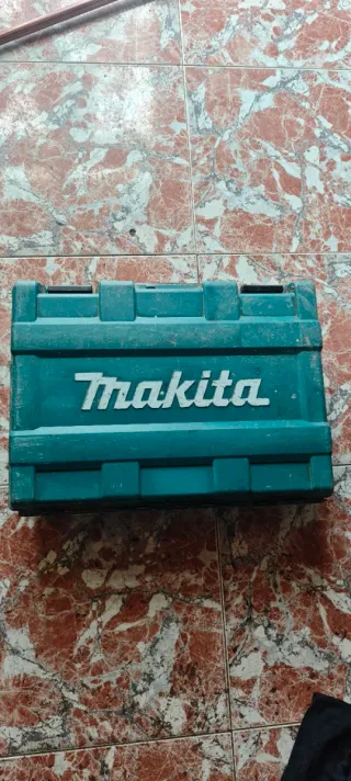 Martillo demoledor Makita