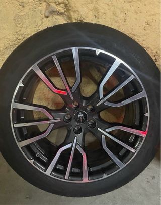 Llantas y Neumáticos 20