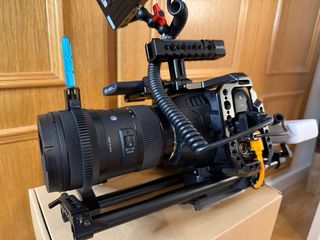 Pack Cámara Blackmagic 6K. Equipo completo cine.