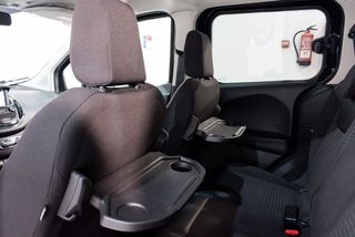 Ford Tourneo Courier TOURNEO COURIER GASOLINA 100CV 5P