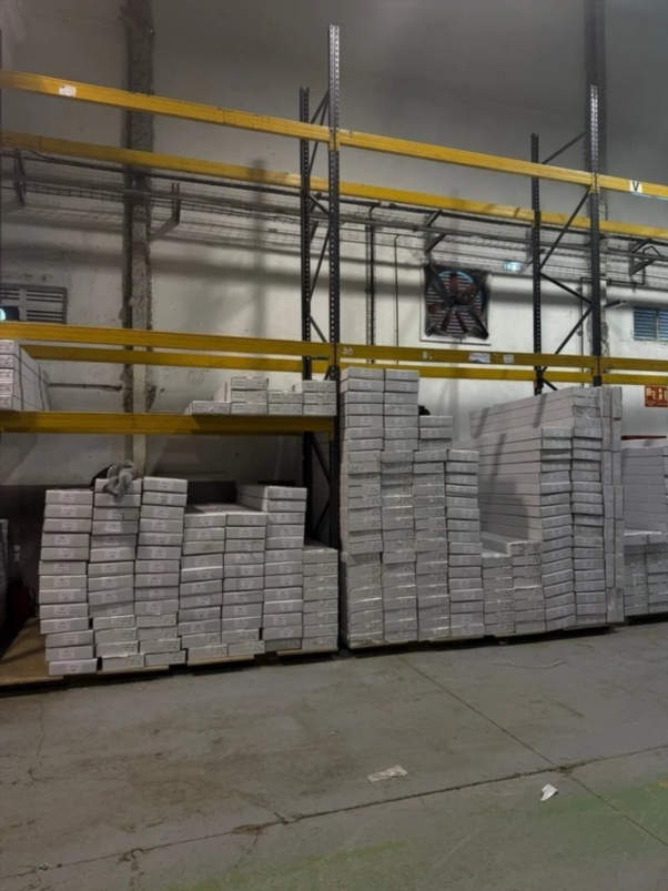 Últimos canapés com preços incríveis