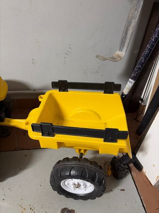 Tractor de Juguete con Carretilla