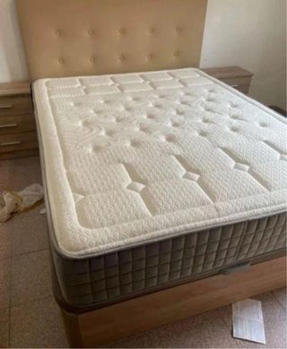 Canapè letto con materassi a molle in liquidazione