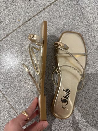 Sandalias doradas Shein talla 37