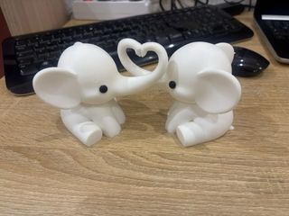 Coppia Elefantini Bianchi Forma Cuore