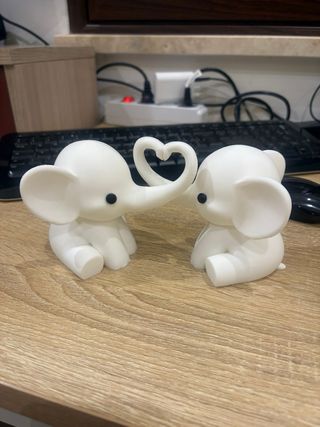 Coppia Elefantini Bianchi Forma Cuore