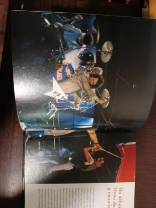 Queen A Kind Of Magic Libro + CD