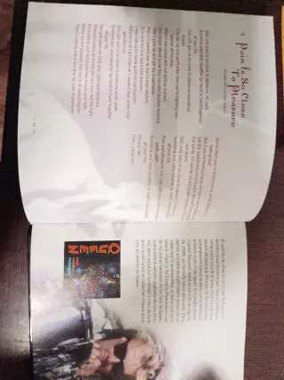 Queen A Kind Of Magic Libro + CD