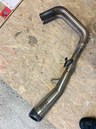 Escape SC Project Carbono  Yamaha MT07