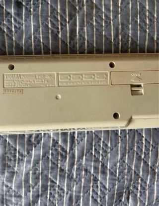 Teclado Yamaha PortaSound PSS-20 Vintage