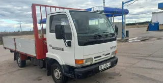 Nissan Cabstar 2000