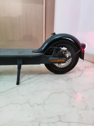 Patinete Eléctrico Xiaomi Essential