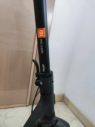 Patinete Eléctrico Xiaomi Essential