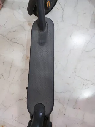 Patinete Eléctrico Xiaomi Essential