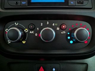 Nissan NV300 COMBI 9 2.0 DCI COMFORT 120CV