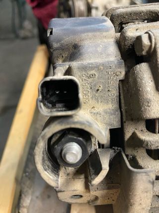 Alternador VALEO PSA