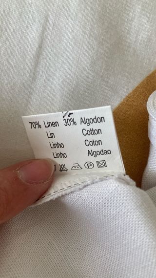 Top blanco con estampado floral