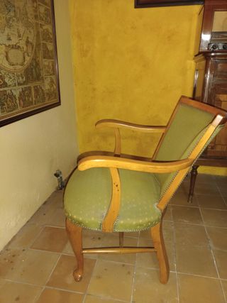 Sillón vintage tela y madera