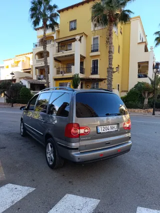 Volkswagen charan 2005