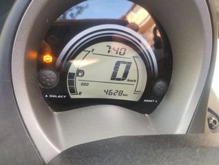 Yamaha N-MAX 125cc Maxi Scooter Automática
