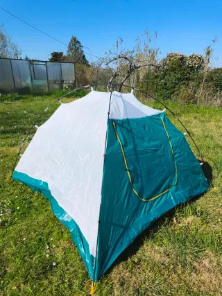 Tenda da campeggio verde