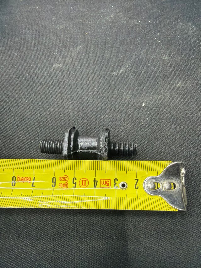 Soportes Bomba Gasolina Kadett GSI gsi 16v