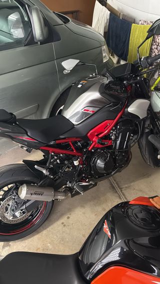 Kawasaki Z900 A2 2025 (6000km)