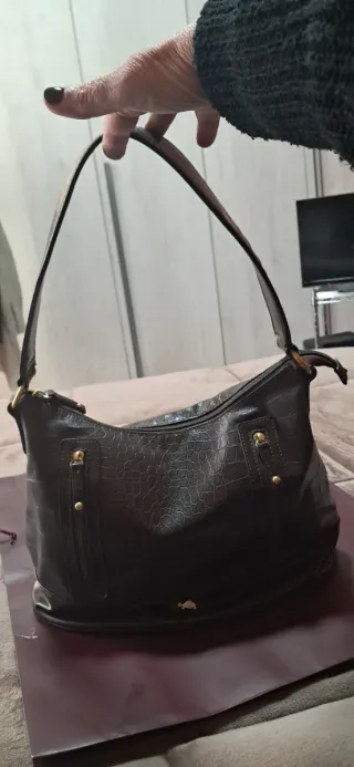 Borsa tote effetto coccodrillo marrone, zip.