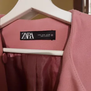 Blazer Rojo Mujer, blazer rosa y americana gris