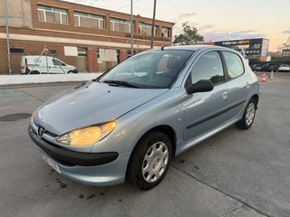 Peugeot 206 2004