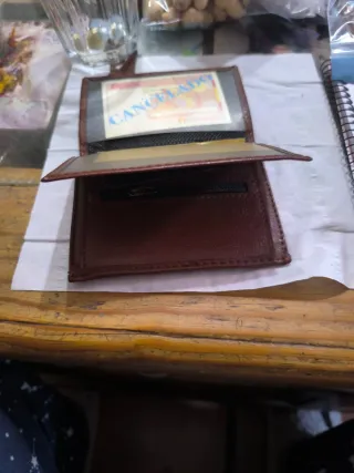 Cartera de piel Ubrique