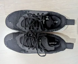 Under Armour Spawn 3 Zapatillas Retro