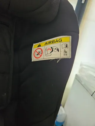 Silla de coche negra