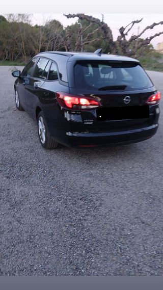 se vende Opel Astra ano 2018 diesel con km 178000