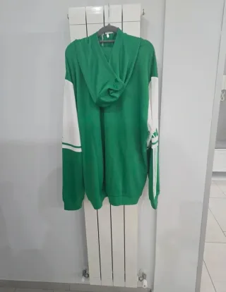 Felpa Adidas con zip e cappuccio