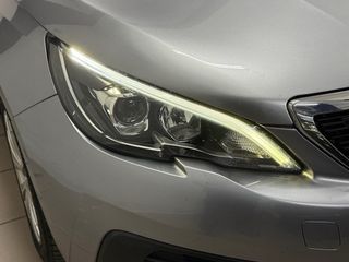 Peugeot 308 SW 130 2019