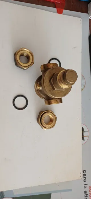 Liquidacion Reductoras de presión Emmeti. Nuevas