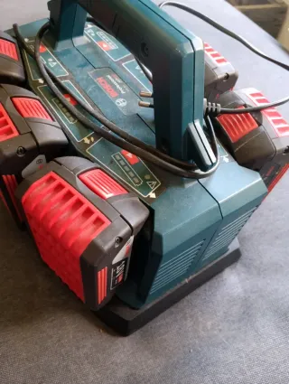 Cargador Baterías Bosch Professional