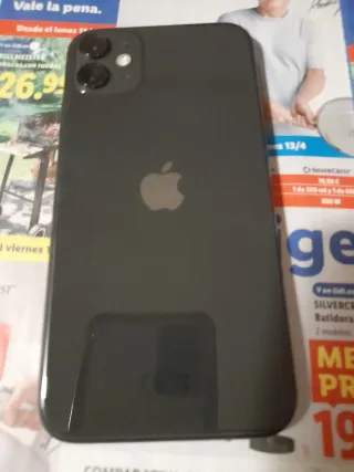 iPhone 11 128GB Buen Estado