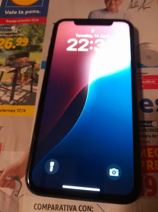 iPhone 11 128GB Buen Estado