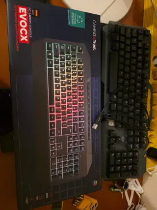Tastiere Gaming Trust EVOCX RGB