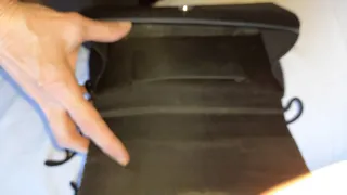 Bolso de fiesta negro y plateado