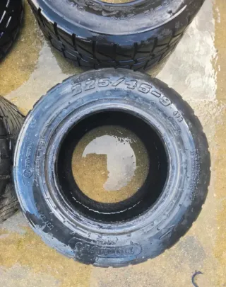 Neumáticos de asfalto