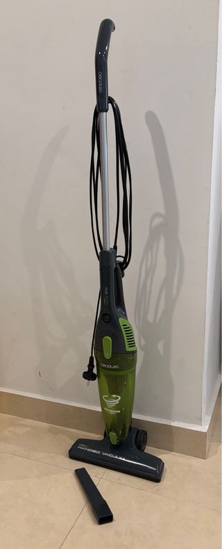 Aspirapolvere Cecotec funzionante
