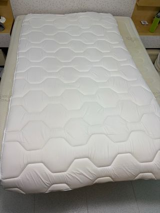 Cubrecolchón 120cm Blanco.