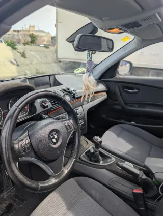 BMW Serie 1 120D 2011