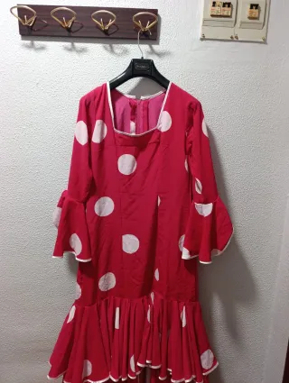 Vestido de Sevillana rosa y lunares blancos