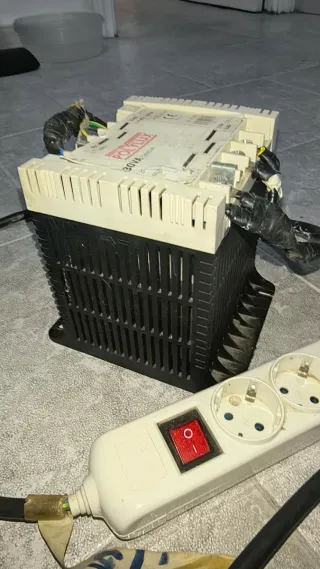 Transformador Polylux 630VA 2440V