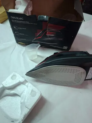Plancha de ropa Cecotec 3100W